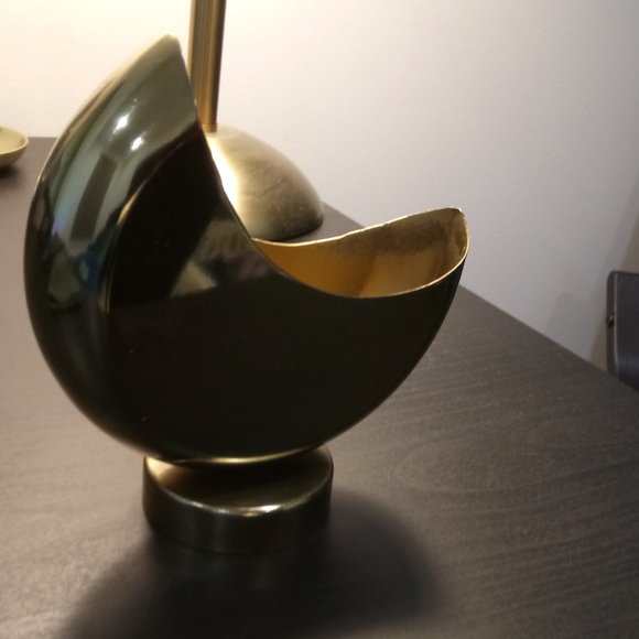 Gold Crescent Moon Planter - Picture 2 of 4